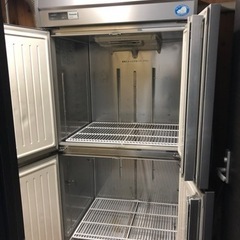 Panasonic 業務用冷蔵庫　803L 