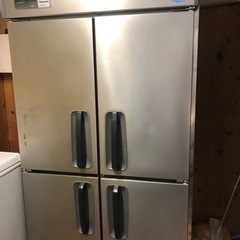 Panasonic 業務用冷蔵庫　803L 