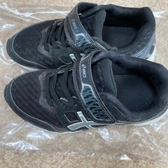 asics  19.5㎝　スニーカー