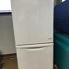 【決まりました】冷蔵庫　NR-BW146C 一人暮らし用