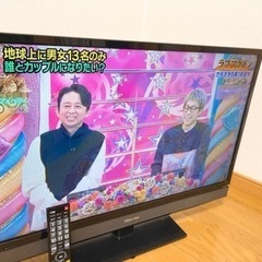 2013年製　東芝　液晶テレビ