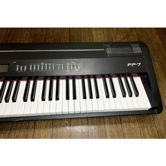 【値下げしました！】電子ピアノ Roland FP-7【新品ペダ...
