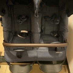 AirBuggyの双子用ベビーカー