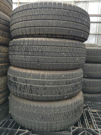 ☑️値下げしました205/65R15----BS　スタッドレスタイヤ4本セット　2017年製造
