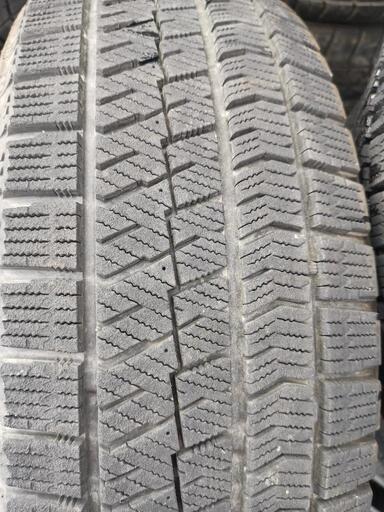 ☑️値下げしました205/65R15----BS　スタッドレスタイヤ4本セット　2017年製造