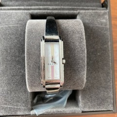 値下げしました》GUCCI 時計 レディース①