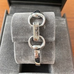 値下げしました》GUCCI 時計 レディース①