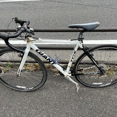 リサイクルショップどりーむ天保山店】○477○ 自転車 ロードバイク