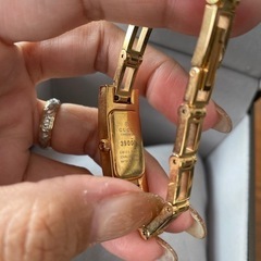 値下げしました》GUCCI 時計 レディース②