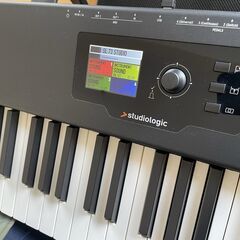 Studiologic SL73 Studio MIDIキーボード // ケース付き