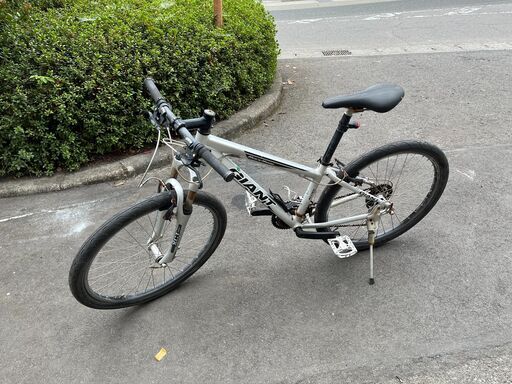 【リサイクルショップどりーむ天保山店】●475●　自転車　マウンテンバイク　26インチ　GIANT　21段ギア付き　15050SA リサイクルショップどりーむ天保山店】○475○ 自転車 マウンテン