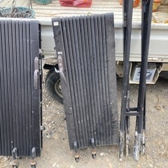 アコーディオンゲート