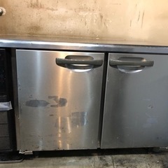 ホシザキ　業務用冷蔵庫　ゴールドテーブル　台下