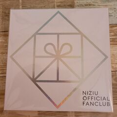 新品未開封　NiziU(ニジュー)　ファンクラブ更新特典　ステーショナリーセット