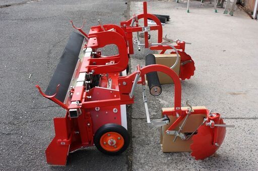 【SOLD OUT】佐野アタッチ 台形うね整形マルチ DV15N-M 未使用 うね整形機 マルチャー【引取専用】【農機具でっく】【広島】【その他農機具】 SOLD OUT】佐野アタッチ 台形うね整形マルチ DV15N-M 未使用 うね整形