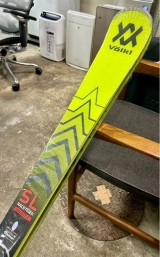 新品 送料込み VOLKL フォルクル RACETIGER SL MASTER スキー板 165cm