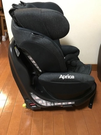 Aprica アップリカ　フラディア　グロウ　ISOFIX チャイルドシート