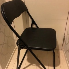 ニトリ 黒 パイプ椅子 ブラック 無料 折り畳み パイプイス