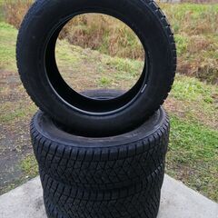 ★ブリヂストン　DM-V2 225/60R18  バリ山 4本 2018年製　USED！別途組付け可