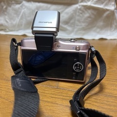 ミラレス一眼 オリンパスPEN E-PM1 郵送可