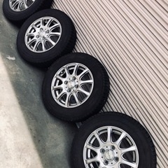 バリ溝‼️スタッドレスタイヤ 145/80R13