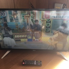 2017製　32型テレビ