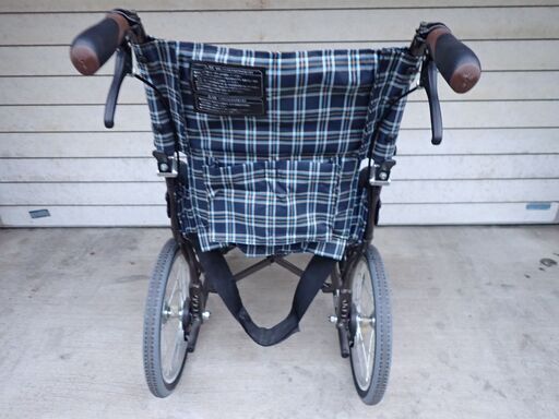 【カワムラサイクル】　介助式 次世代型標準車椅子　WAVITシリーズ　WA16-42