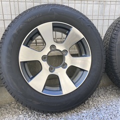 行き先が決まりました、たくさんのお問い合わせありがとうございました。ジムニーJB23、8型の純正アルミホイールとブリザックDM-V2