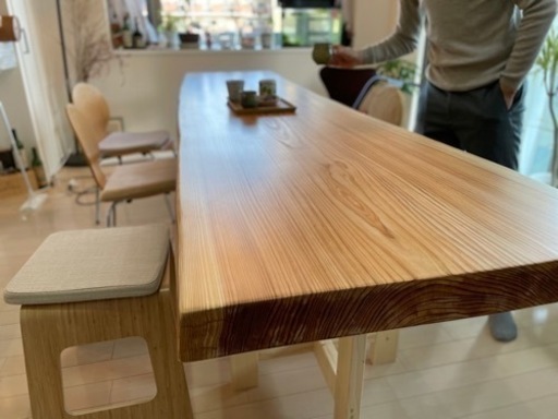 霧島杉の一枚板テーブル 霧島杉の一枚板テーブル