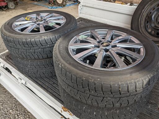 （他で決まりました）スタッドレスタイヤ＋アルミホイールのセット　185/60R/15　5穴