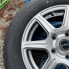 15インチ　５穴　冬タイヤ