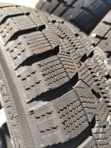 トーヨー スタッドレスタイヤ OBSERVE GARIT GIZ 155/65r14 【公式通販】