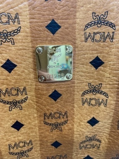 値下げ※再掲載]MCM[美品] トートバッグ+ポーチ セット | dpcoman.om