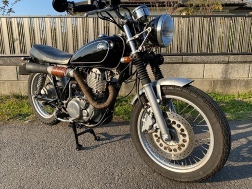 ☆SR400.車検付☆プラグ・グリップ・オイルなど交換済み^_^色々整備で快調！！400cc正統派ネイキッドバイク☆
