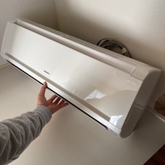 なともさん商談中 日立ルームエアコン RAS-A22E