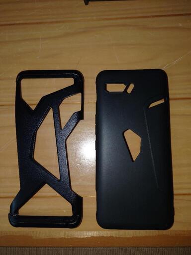 値下げ]快適ゲーミングスマホ ASUS ROG Pone 2 国内版SIMフリー 容量