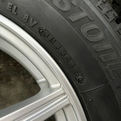 軽四　スタッドレスタイヤ　ホイール付き