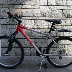 USA現状販売マングースMTB ROCKADILE a1 26x1.95　米式エアバルブ　２１段 USA現状販売マングースMTB ROCKADILE a1 26x1.95 米式エアバルブ 21段