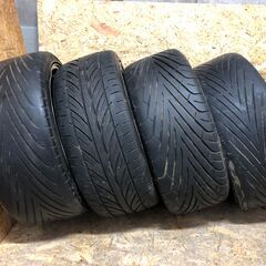 バドックス　LAXARTNY　２０インチ　20×9J 245/35ZR20 タイヤ着用