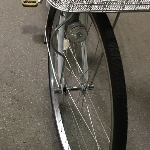 J1900 ☆店頭にて試乗可☆ 軽快自転車 27インチ ホワイト 鍵付き