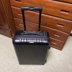 RIMOWA 小型スーツケース　キャリーバッグ