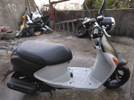 スズキ CA45A レッツ4 シルバー 後タイヤ/バッテリー/シートカバー