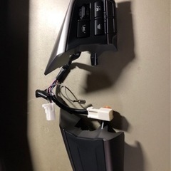 🉐スバルXV グリル  ステアリングリモコン