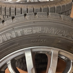 スタッドレスタイヤ＋アルミホイール４本セット