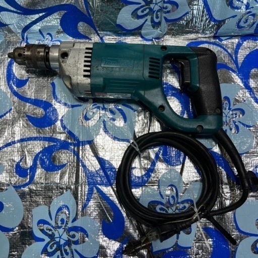 ◆makita 13mm ドリル　モデル6304LR◆