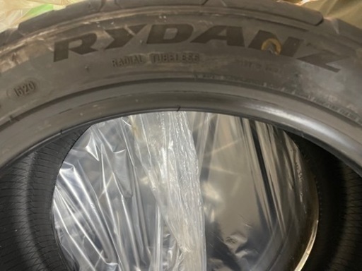 265/35ZR18 RYDANZ シバタイヤ REVIMAX R33 未使用 - タイヤ 265/35ZR18 RYDANZ シバタイヤ REVIMAX R33 未使用 - タイヤ
