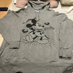 【受け渡し決定しました】Disneyで購入　ミッキーマウスパーカー