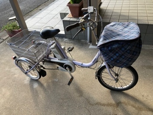 電動アシスト三輪車