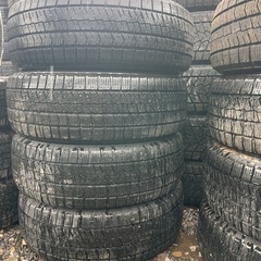206/60R16  バリ山　　2017年製　