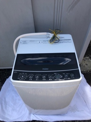 洗濯機5.5kg　ハイアール　JW-C55D 美品